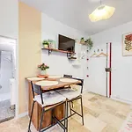 Petit studio cosy quartier branché entre Bastille et Nation